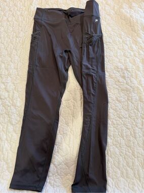 Fabletics Gray Motion 365 leggings